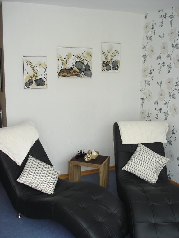 Weingut Pension Gibbert-Pohl Briedel Room photo